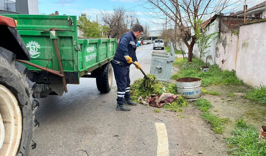 Kepsut’ta Dün Neler Yapıldı? 11 Mahallede Sağlık Taraması ve 160 Kişiye Sıcak Yemek!