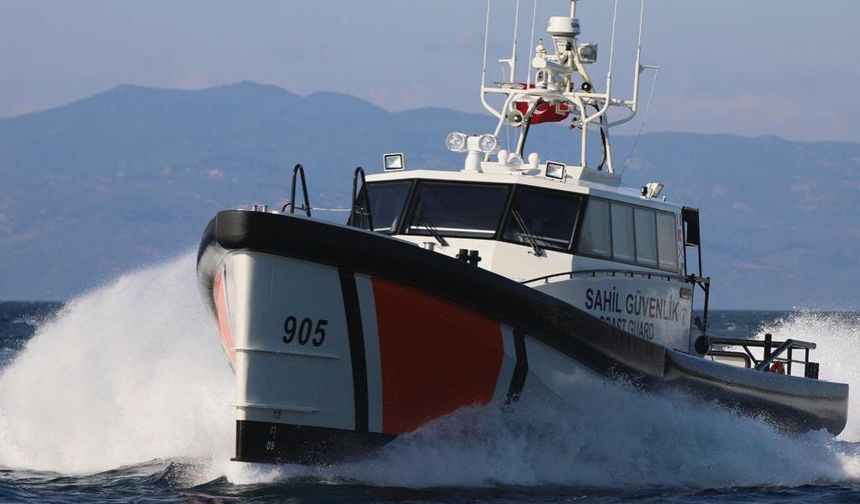 SAHİL GÜVENLİK BOTLARINA BAYRAM ZİYARETLERİ