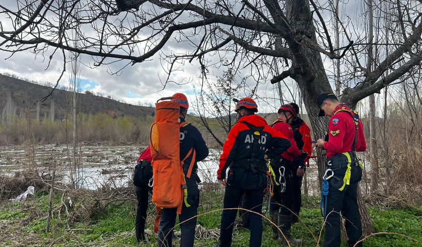 Kahramanmaraş’ta Acı Son! Kayıp Olarak Aranan 81 Yaşındaki Yaşlı Adam Aksu Çayı’nda Ölü Bulundu