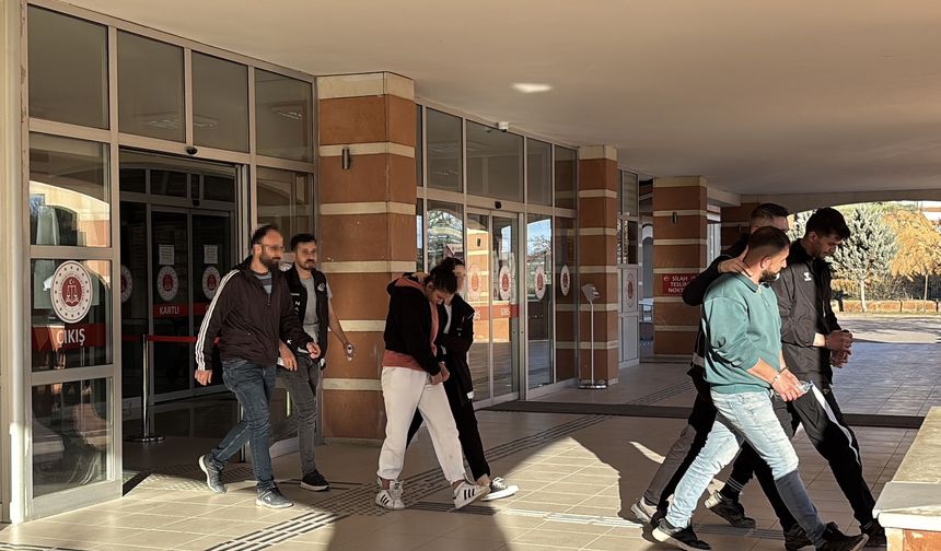 Kastamonu'da Uyuşturucu Operasyonu: 3 Şüpheli Tutuklandı