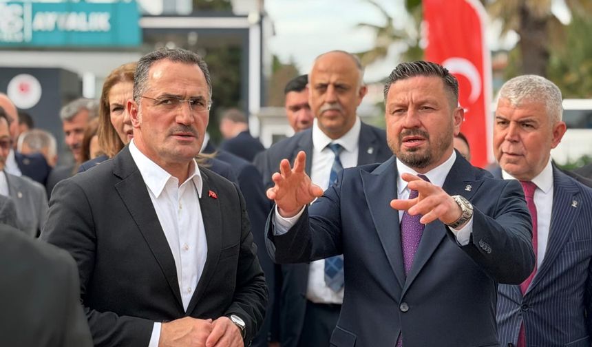 Batı Marmara’nın siyasi yol haritası Ayvalık’ta çiziliyor