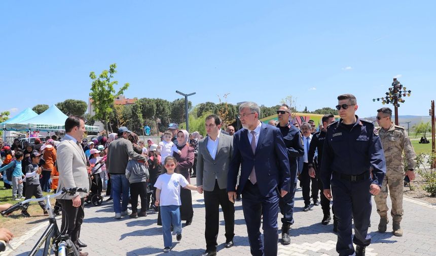 Kepsut'ta Hıdırellez Coşkusu! Millet Bahçesi'nde Baharın Gelişi Kutlandı