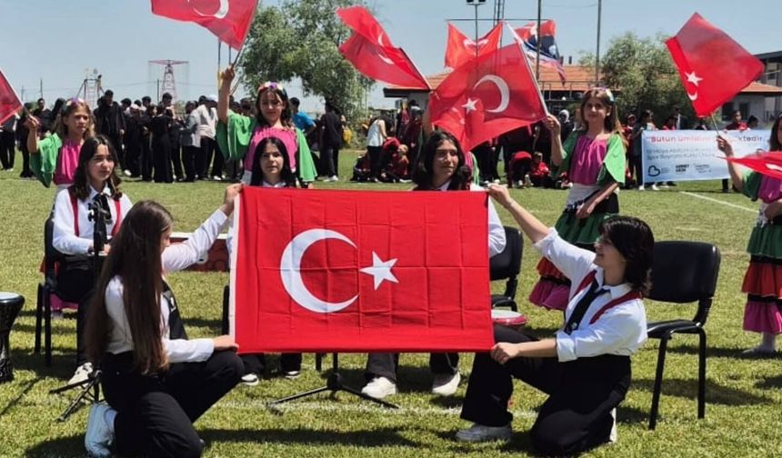 Manyas'ta 19 Mayıs Coşkusu: Manyas Belediyesi Kutlama Detayları