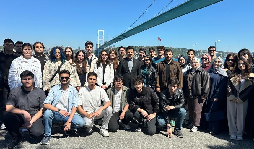 BAÜN'lü Öğrencilerin Çamlıca Kulesi'ne Teknik Gezisi: Bakan Yardımcısı Boyraz'dan Destek