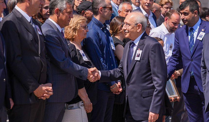 Hiç yan yana gelmemişlerdi! Orhan Sür CHP'deki iki kutbu bir araya getirdi...