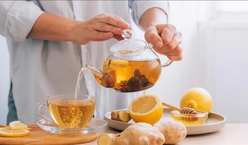 Sağlık Bakanlığı'ndan Flaș Karar: Tıbbi Bitki Çaylarına Eczane Şartı Getirildi!