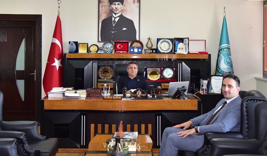 Basın İlan Kurumu Bursa Bölge Müdürü Gökhan Eren’den Rektör Prof. Dr. Yücel Oğurlu’ya Ziyaret