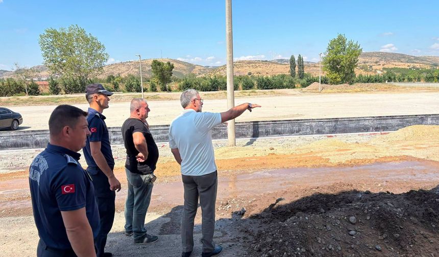 Kepsut Millet Bahçesi’nde İnceleme: Otopark ve Etkinlik Alanı Yenileniyor!