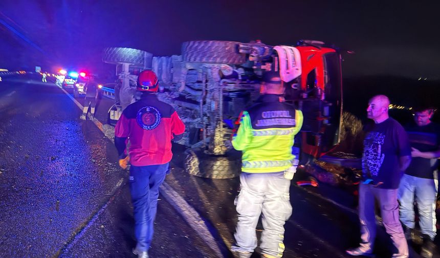 Muğla’daki Yangından Dönüyorlardı! Arazöz Balıkesir’de Devrildi: 5 Yaralı