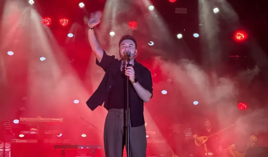 Balıkesir İvrindi’de Unutulmaz Gece: Mustafa Ceceli Konseri Ne Zaman, Saat Kaçta ve Nerede?