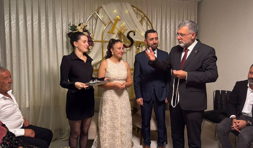 Gazeteci Süleyman Namlı Nişanlandı! Kız İstemeye İsmail Cankul Gitti!