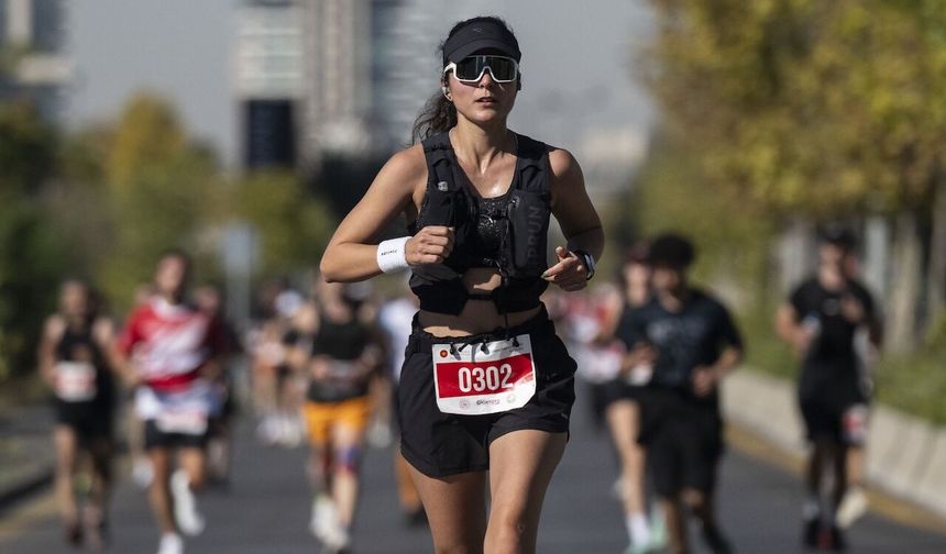 Başkentte Maraton Heyecanı! Cumhurbaşkanlığı Yarı Maratonu Başladı