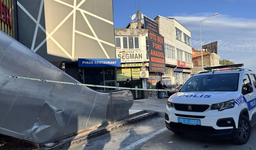 Bursa'da İş Yerine Silahlı Saldırı! Polis Harekete Geçti