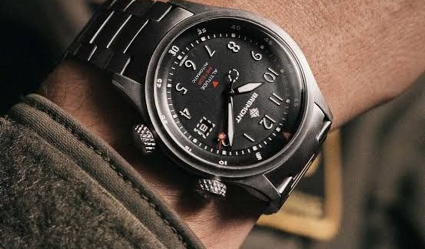 Bir Savaş Uçağından Kurtulmanın Ardından Gelen Ayrıcalık: Bremont MBI Saati!