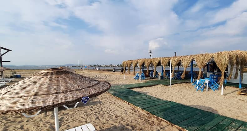 Ayvalik Kum Adasi Plaji