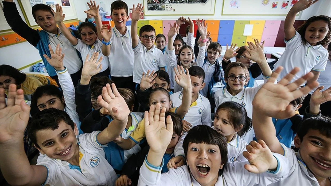 Okullar Ne Zaman Kapaniyor Yaz Tatili