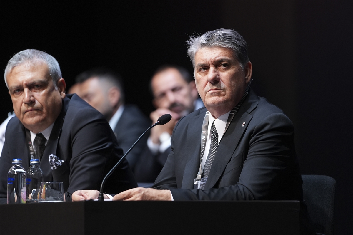 Besiktas Kulubunun Olaganustu Genel Kurul Toplantisi Basladi D4C6984