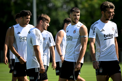 Beşiktaş'ta yeni sezon hazırlıkları: Solskjaer'den Açıklamalar