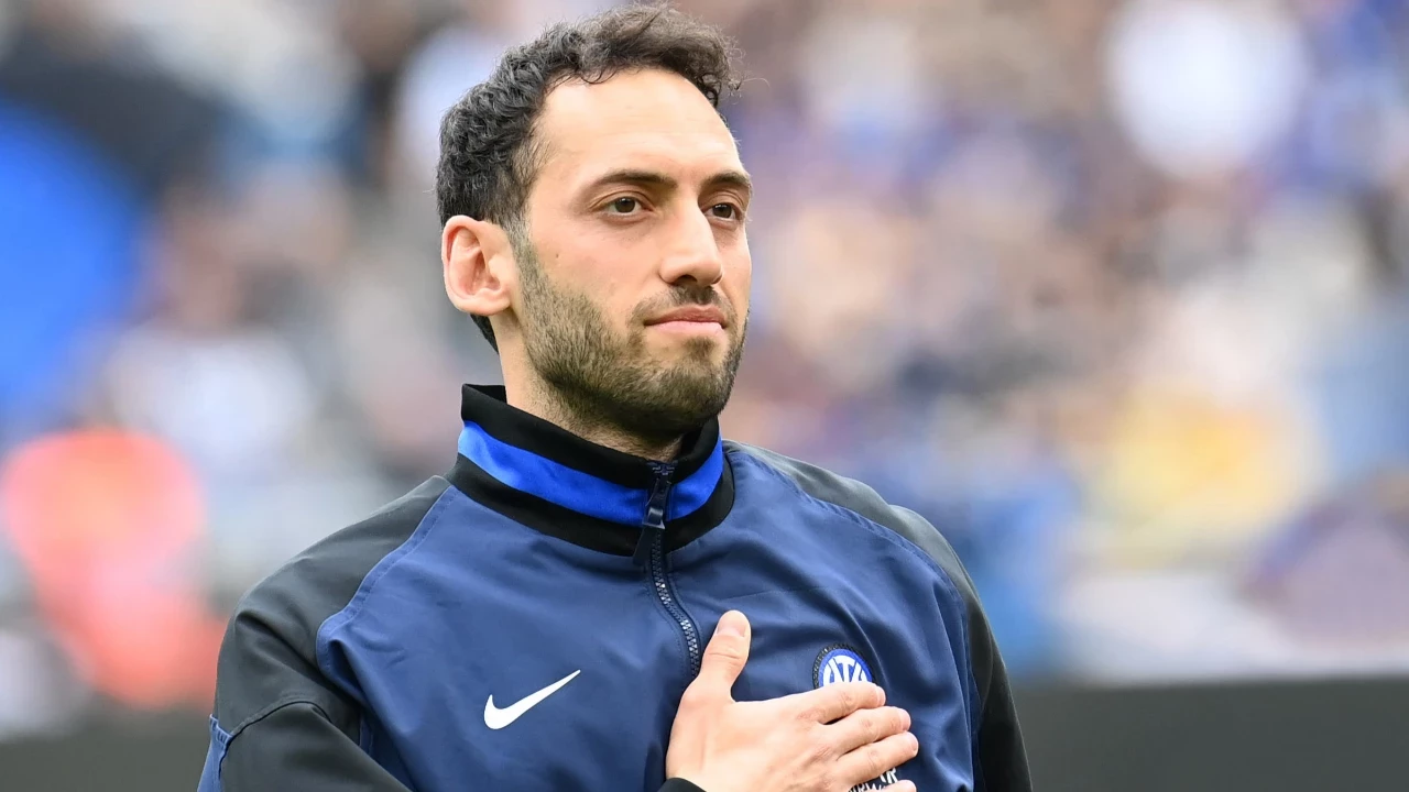 Marottadan Galatasaraya Hakan Calhanoglu Yaniti Ahjp