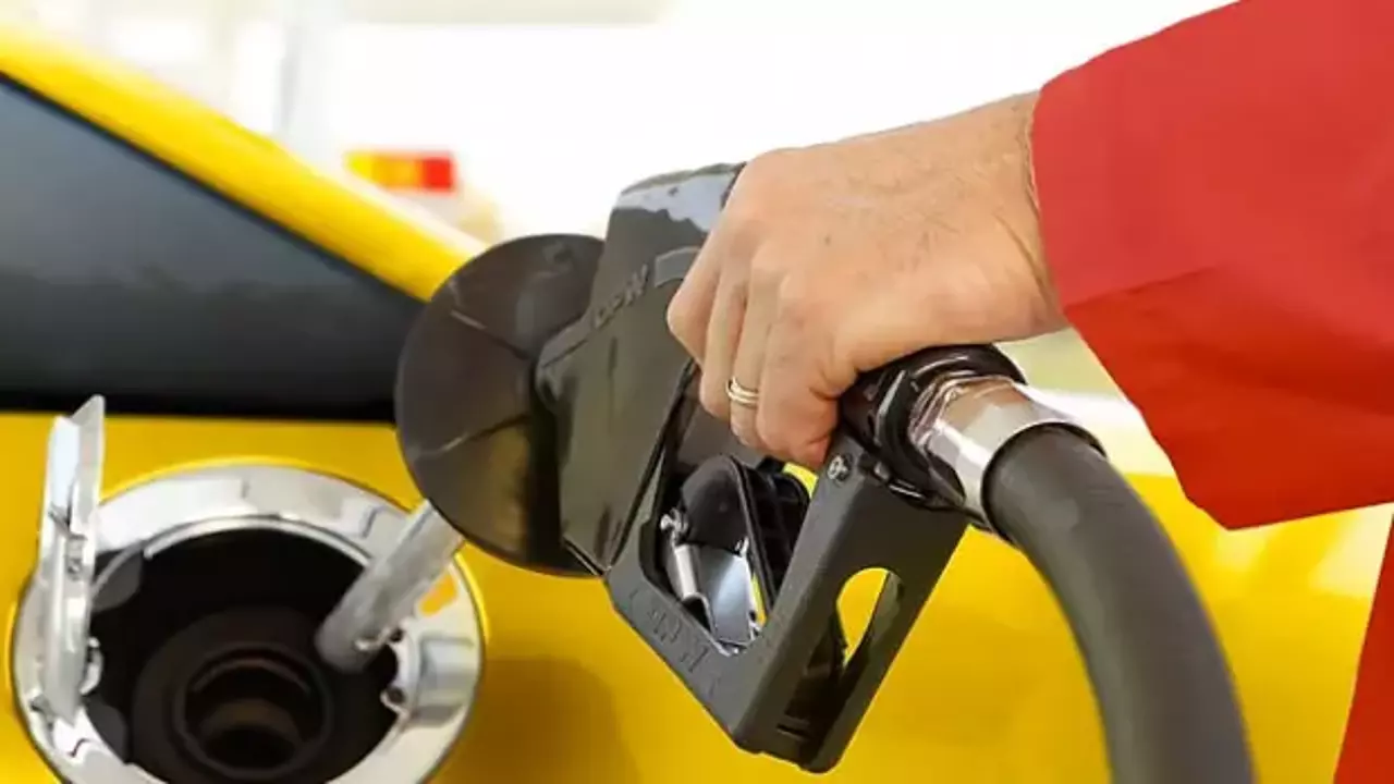 Motorin Zam Akaryakit