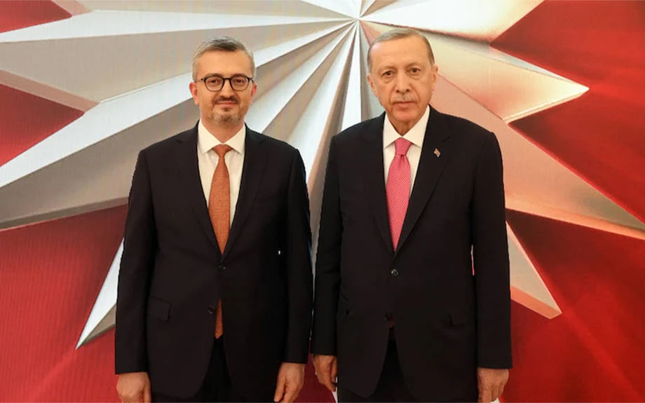 Profil Seta Baskanligindan Iletisim Baskanligina Burhanettin Duran