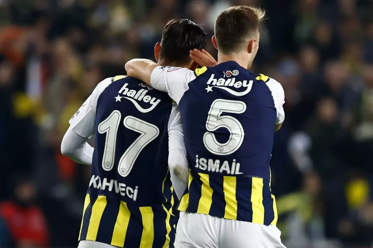 Fenerbahce De Mourinho Dan Irfan Can Kahveci Ve 18784848 2652 Amp
