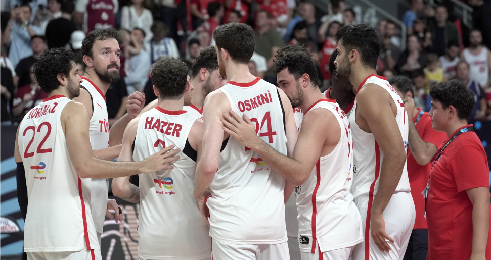 12 Dev Adam Bandırma Kırmızı