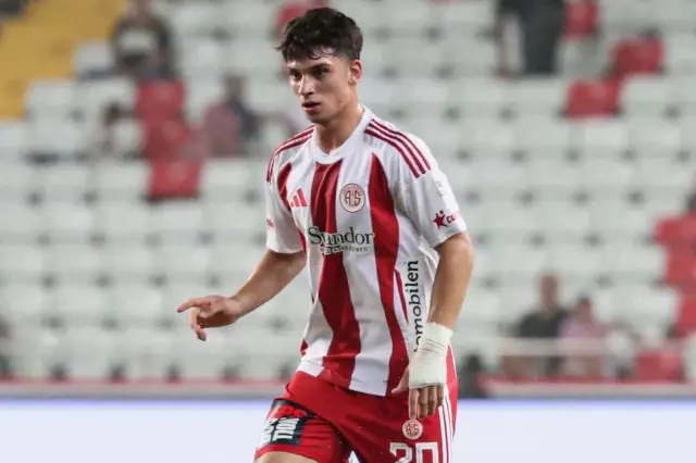 16 Yasindaki Hasan Yakub Ilcin Super Lig E Damga 19071102 3680 O