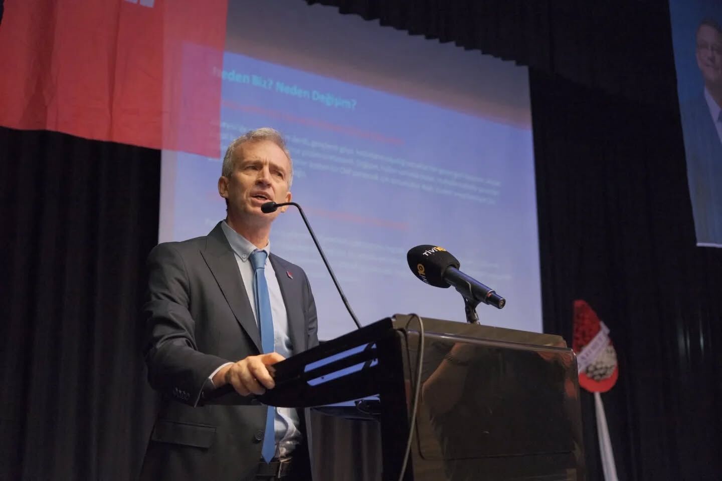 553896106 18486325957075458 5928071500504494867 N