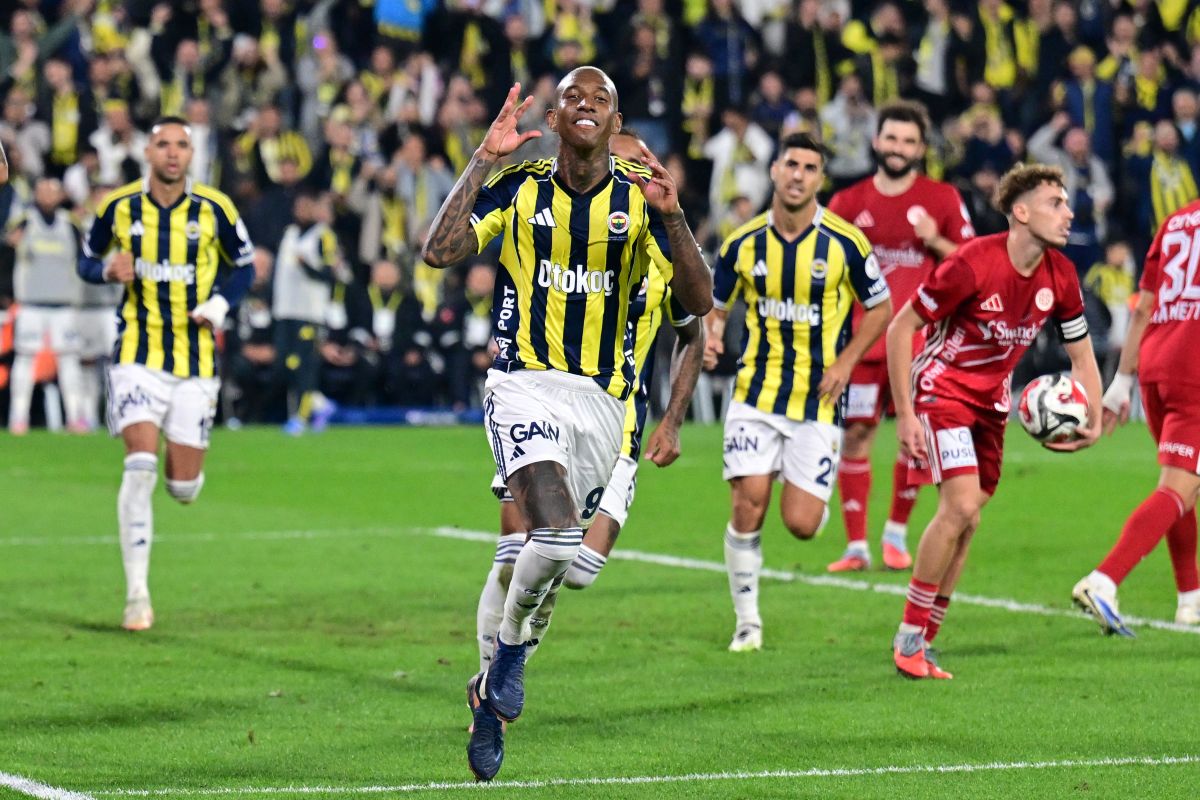 Fenerbahce-40