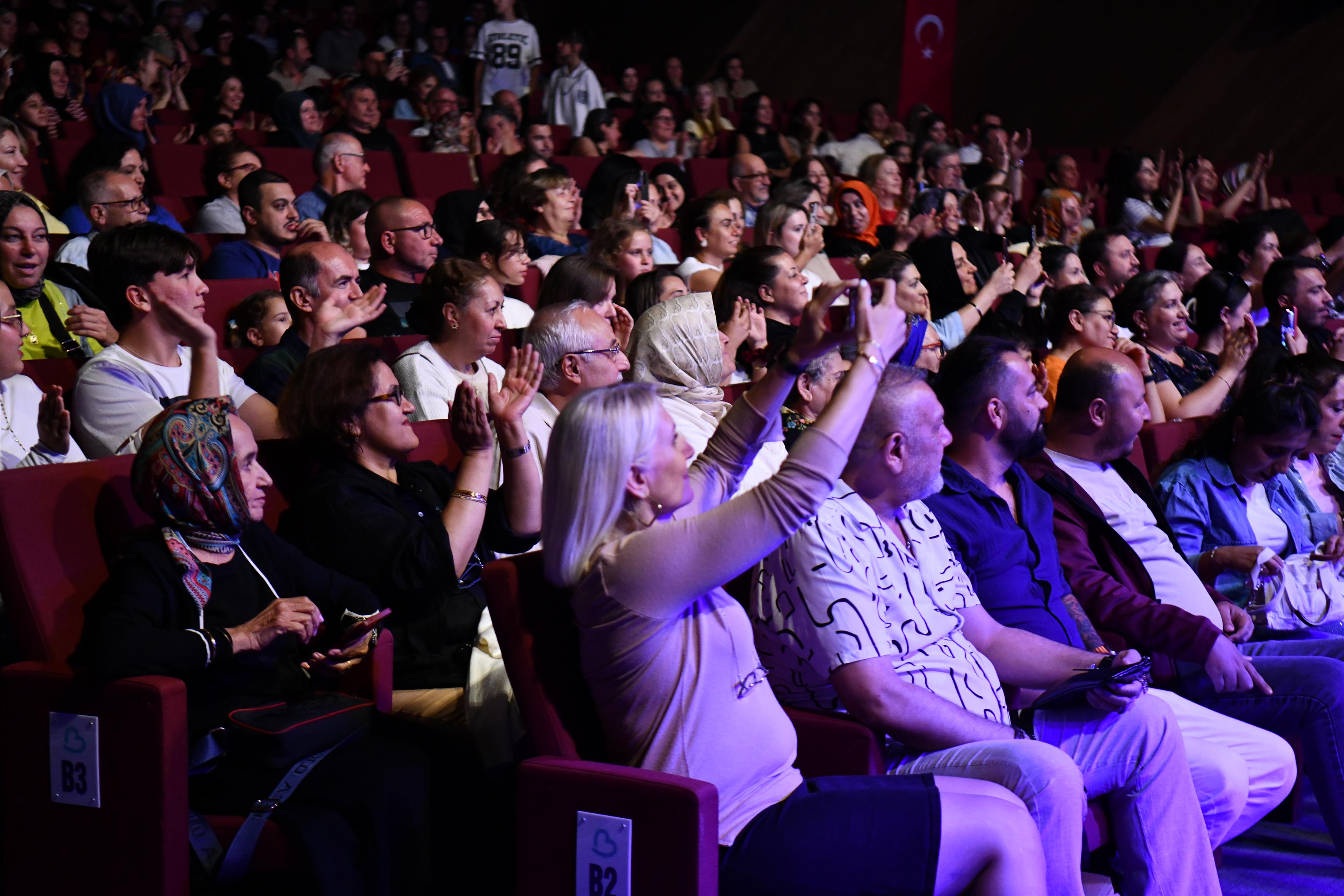 Kultur Ve Sanatin Kalbi Avluda Atiyor 1