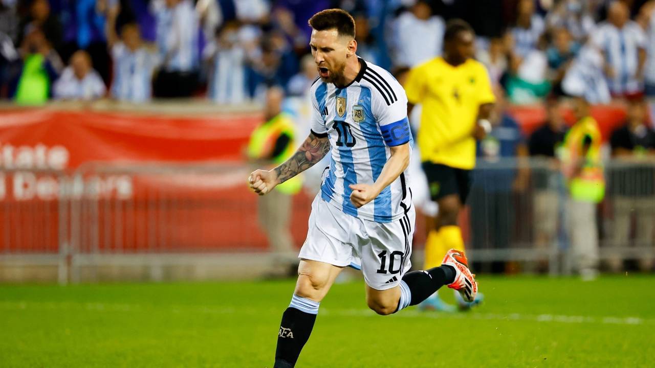 Lionel Messi Arjantin Deki Son Milli Macina Cikti