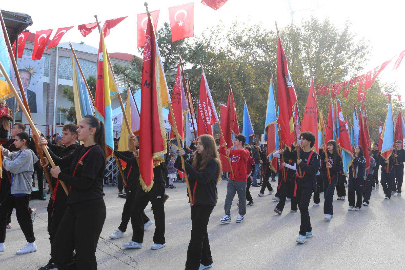 092E433F 96Bb 404E A34D 4D92937D6Bc9