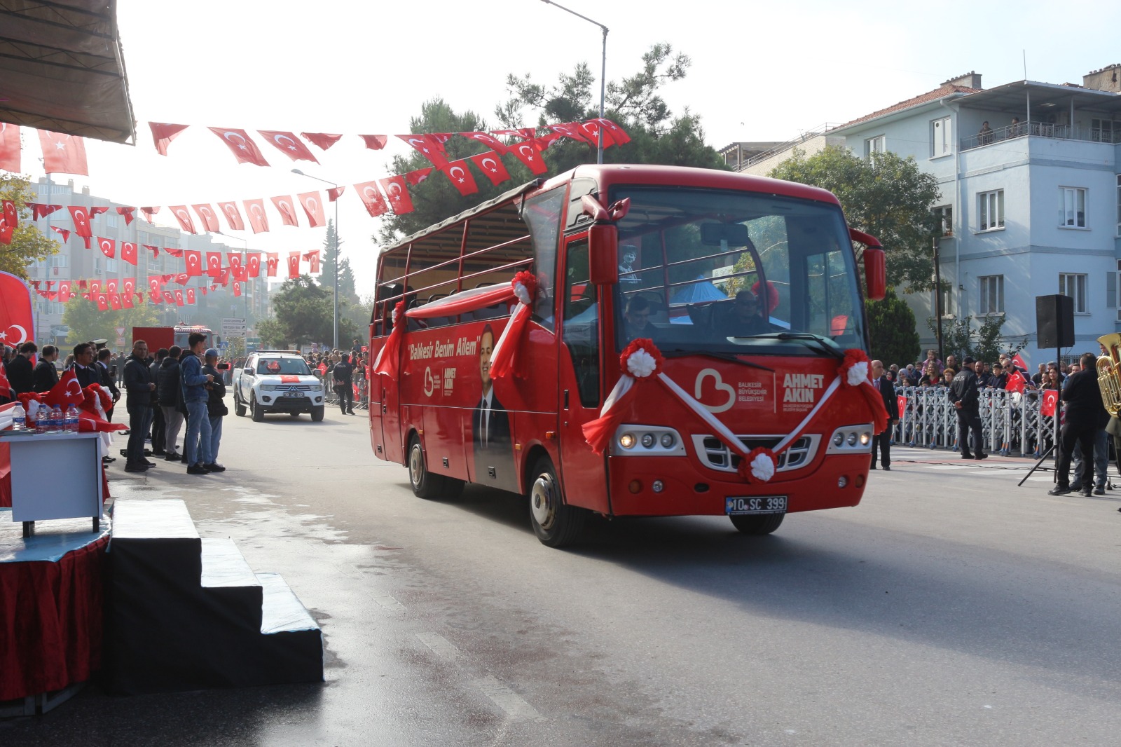 12884C44 3618 43B0 9077 98E8F0853566