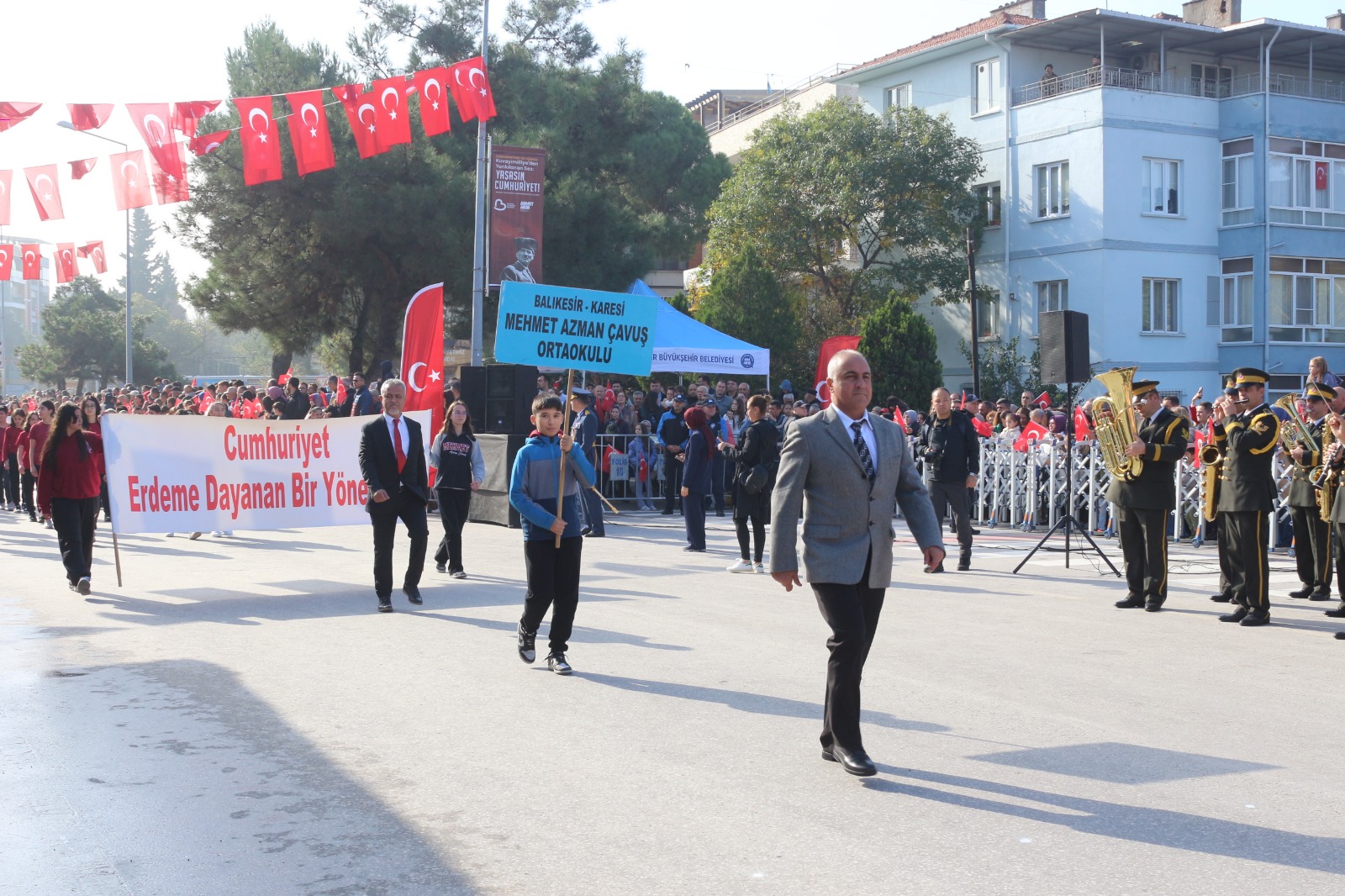 1D51F755 B310 4278 9B12 7819Fb274Cd9