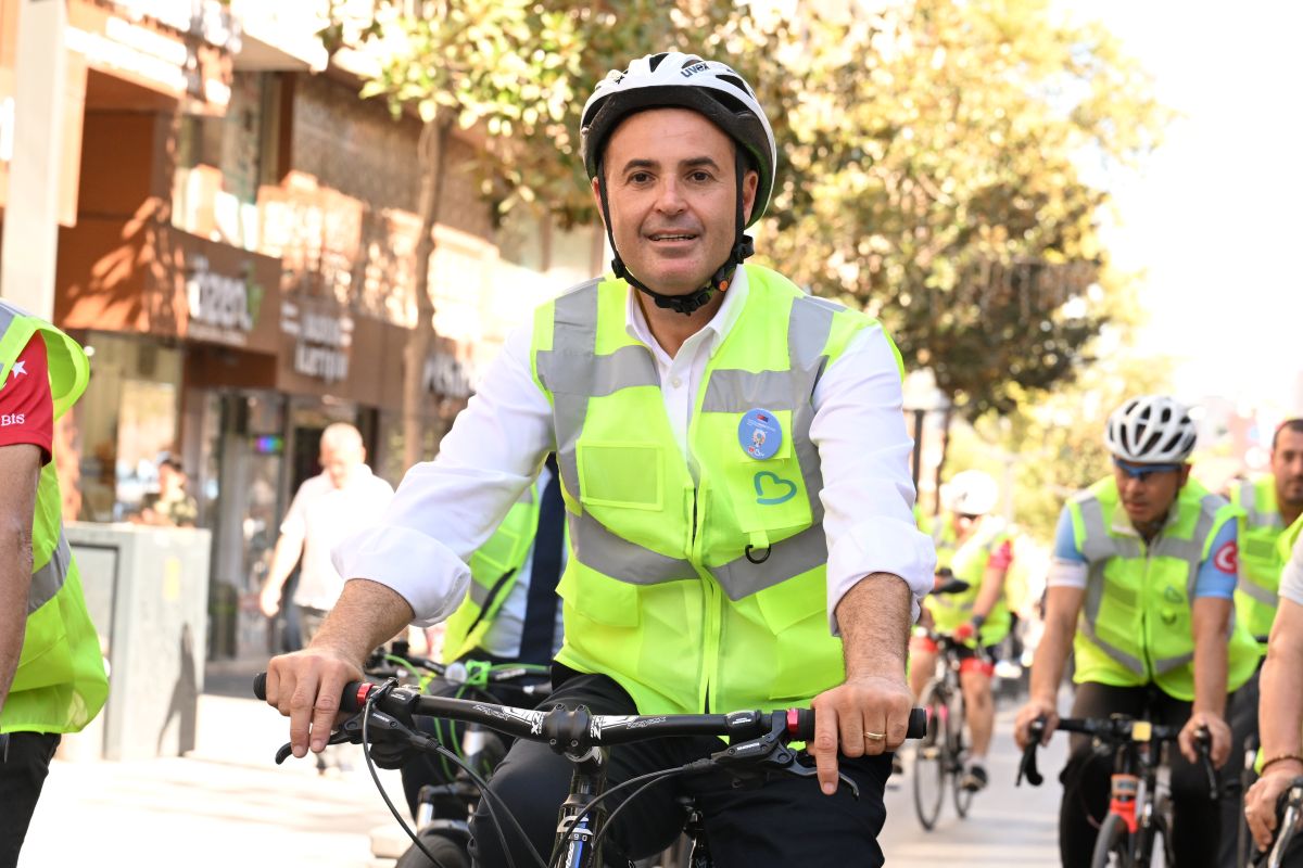 526042751Balikesir, Avrupa Hareketlilik Haftasi Uluslararasi Ödülü'ne