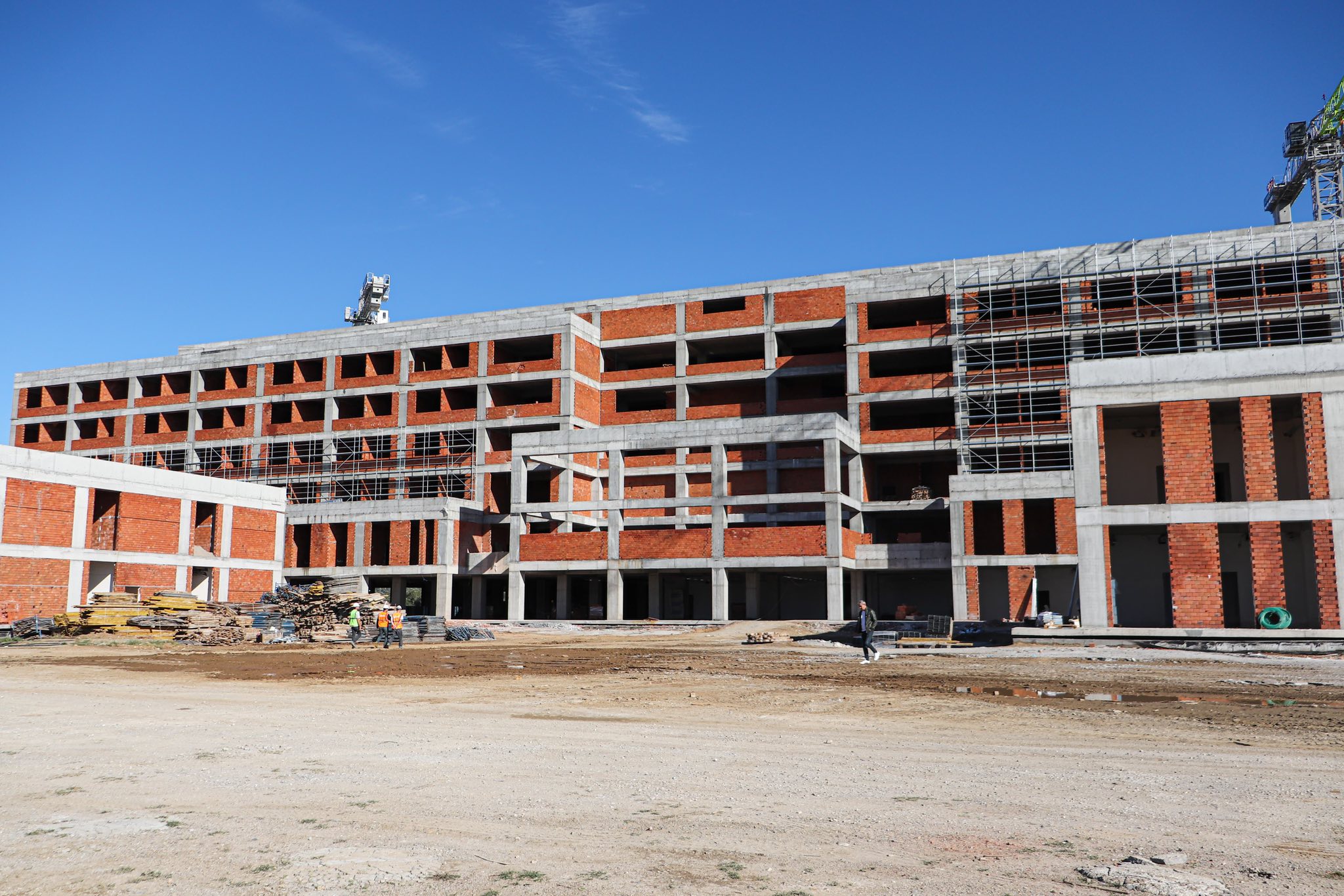 572460209 1256758856258545 8028098561768349896 N