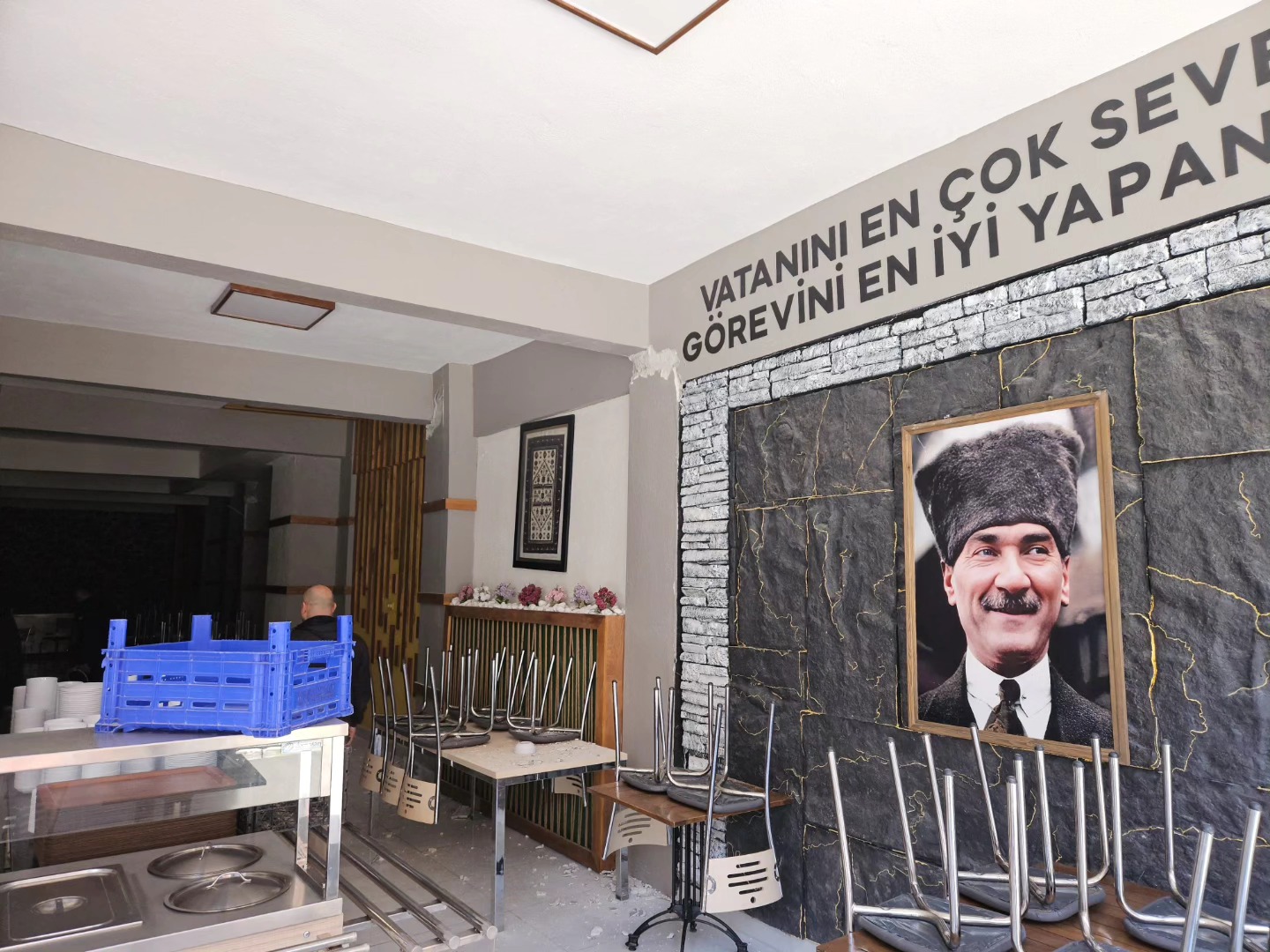 573564467 25188679917436654 9001417080106711499 N