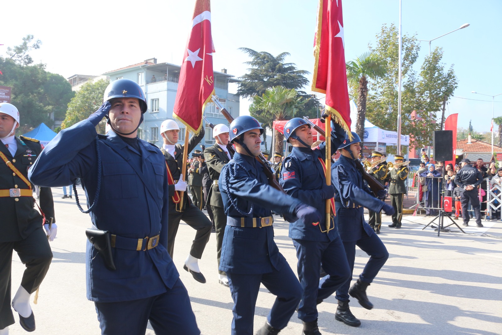 98F862F0 8912 4E9D B336 4432D7Cb8Ece