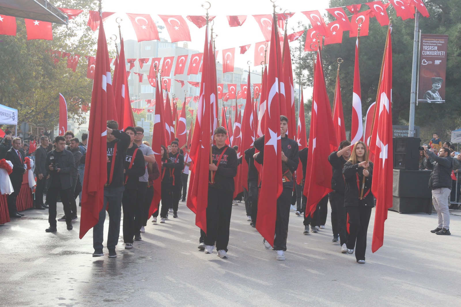 C04442E9 0Ff9 4B5A 9Dd2 Aa774A1B459D