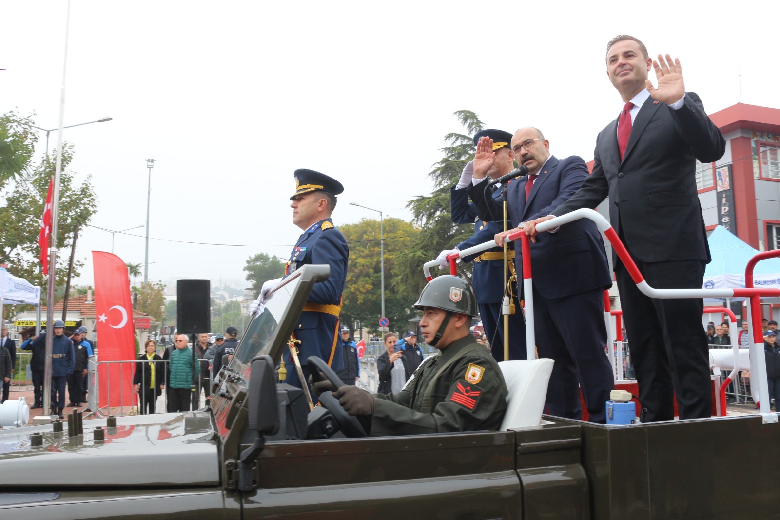 D221Ed47 3C40 4E55 8Cab Cec162A889Ae