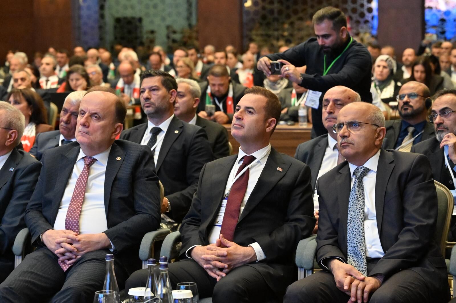 E24947D7 2A25 45B2 8Be9 E6Fc12D0D8D5