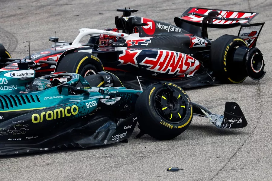 Lance Stroll Aston Martin Raci