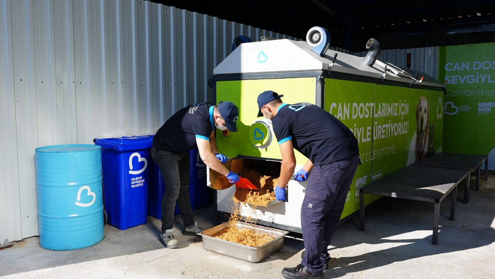 2E83F3Cb 7156 4D94 974F 8Eba6696572F