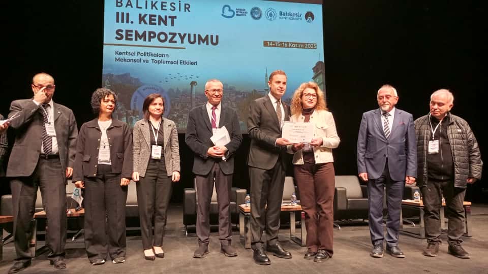 2Ee151B3 Bf10 4E74 94A1 E3Fe5E0079Fa