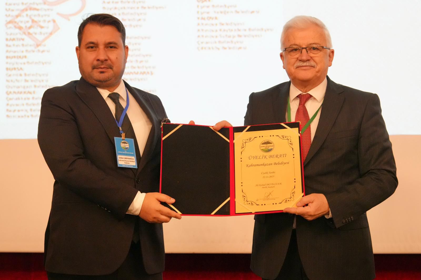 408269D2 380E 4181 Aff8 19F2C8Ea2881