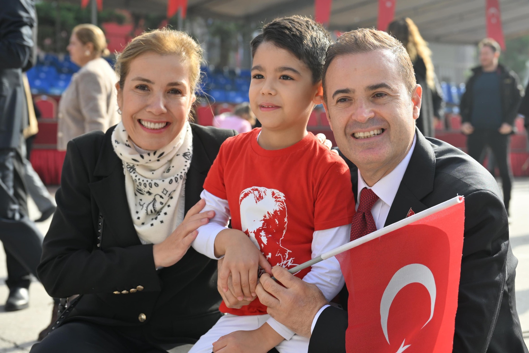 571808163 1367619974720161 441511305425222148 N