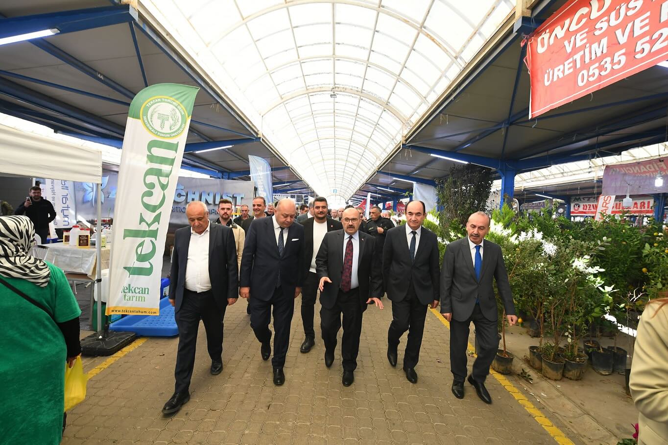 574321453 18314971843222704 8355375008731660167 N