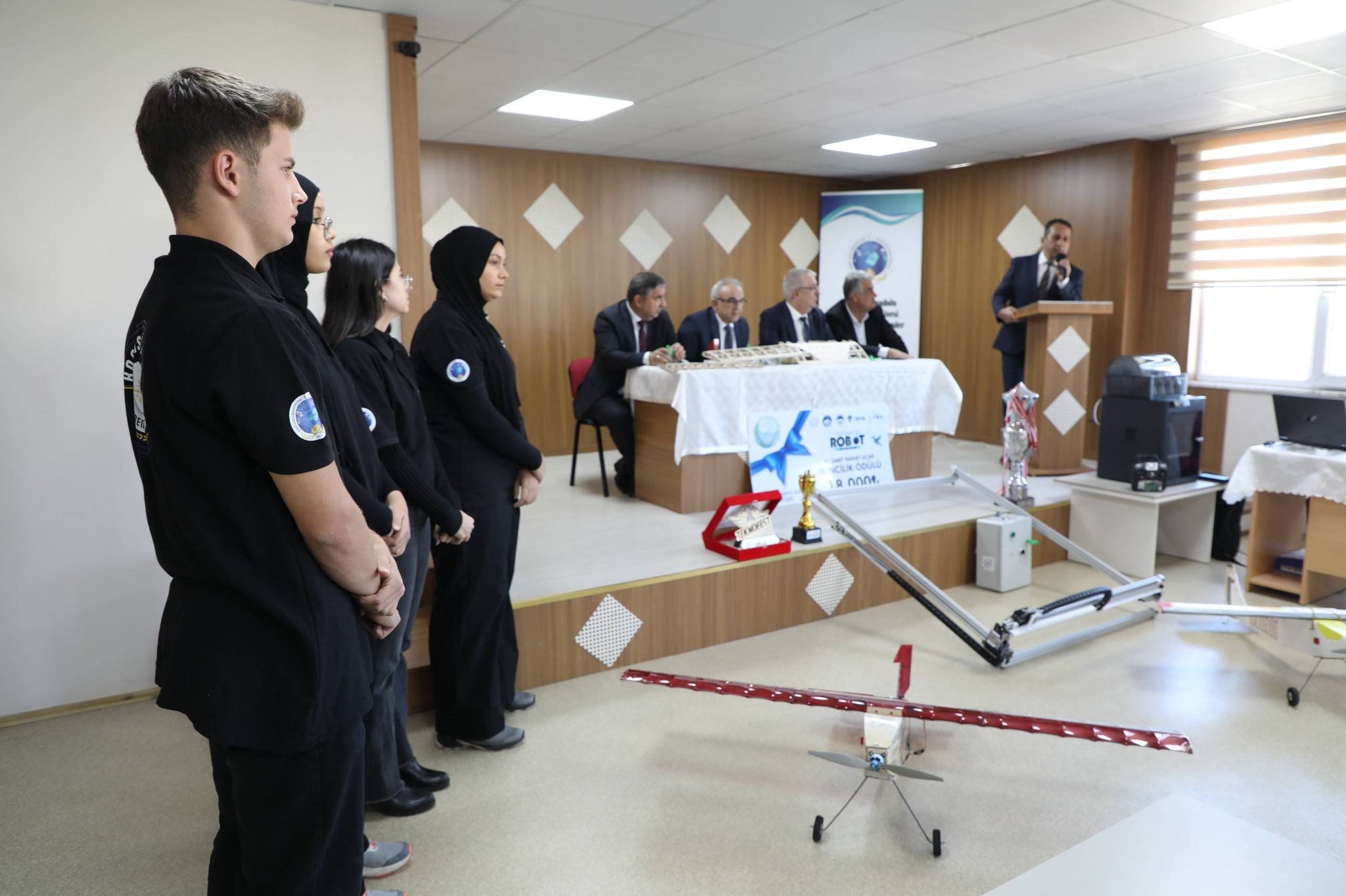 575111773 122224300268138429 2035690794208596182 N