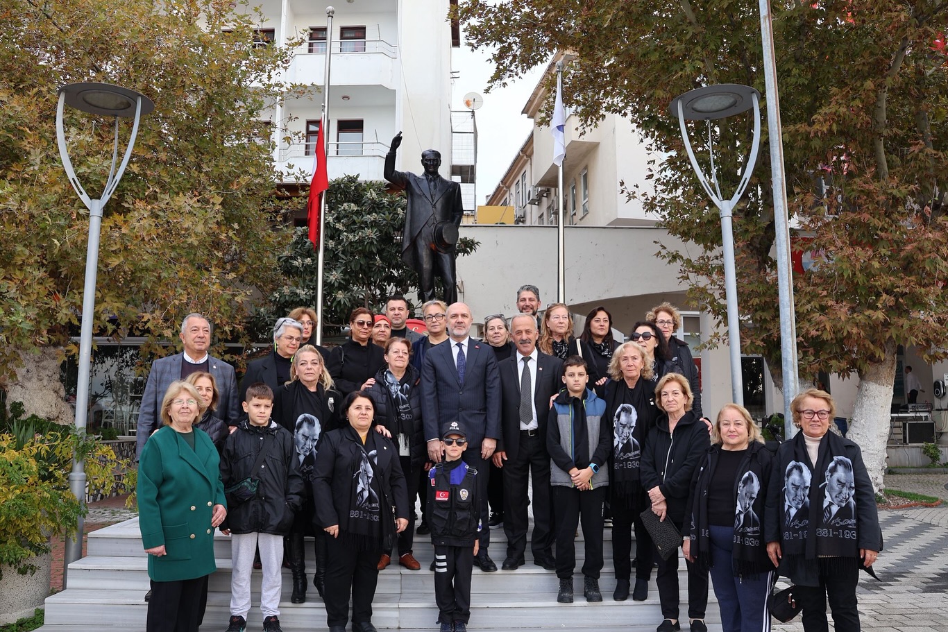 576374125 18325742314211244 5699664481797144593 N